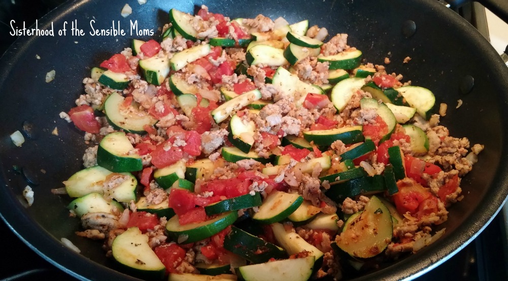 Zucchini and Ground Turkey Cheesy Casserole | This a healthy, yet hearty, casserole recipe using zucchini and ground turkey. It's delicious, easy, and freezes well. What more could you want? | Sisterhood of the Sensible Moms